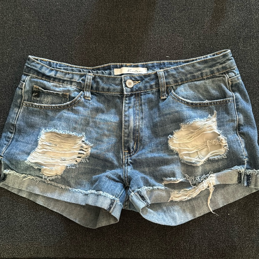 KanCan distressed mid-rise shorts